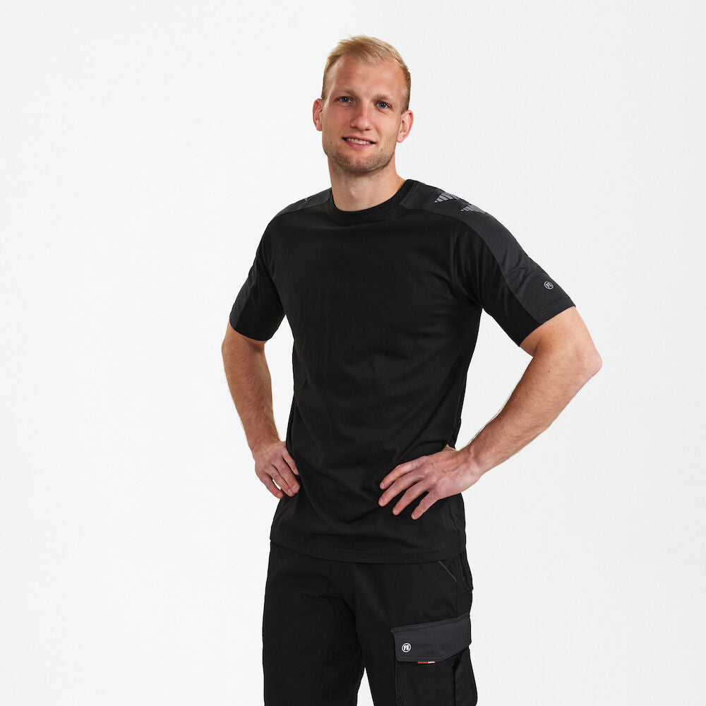 Engel - Galaxy T-shirt Zwart